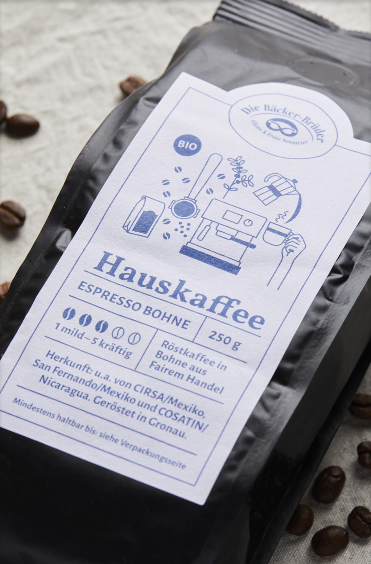 KAPELARI.studio die werbeagentur aus Innsbruck. Unsere Leistung: grafikdesign, logodesign, branding, markenbildung, strategie.Bäcker-Brüder Kaffee