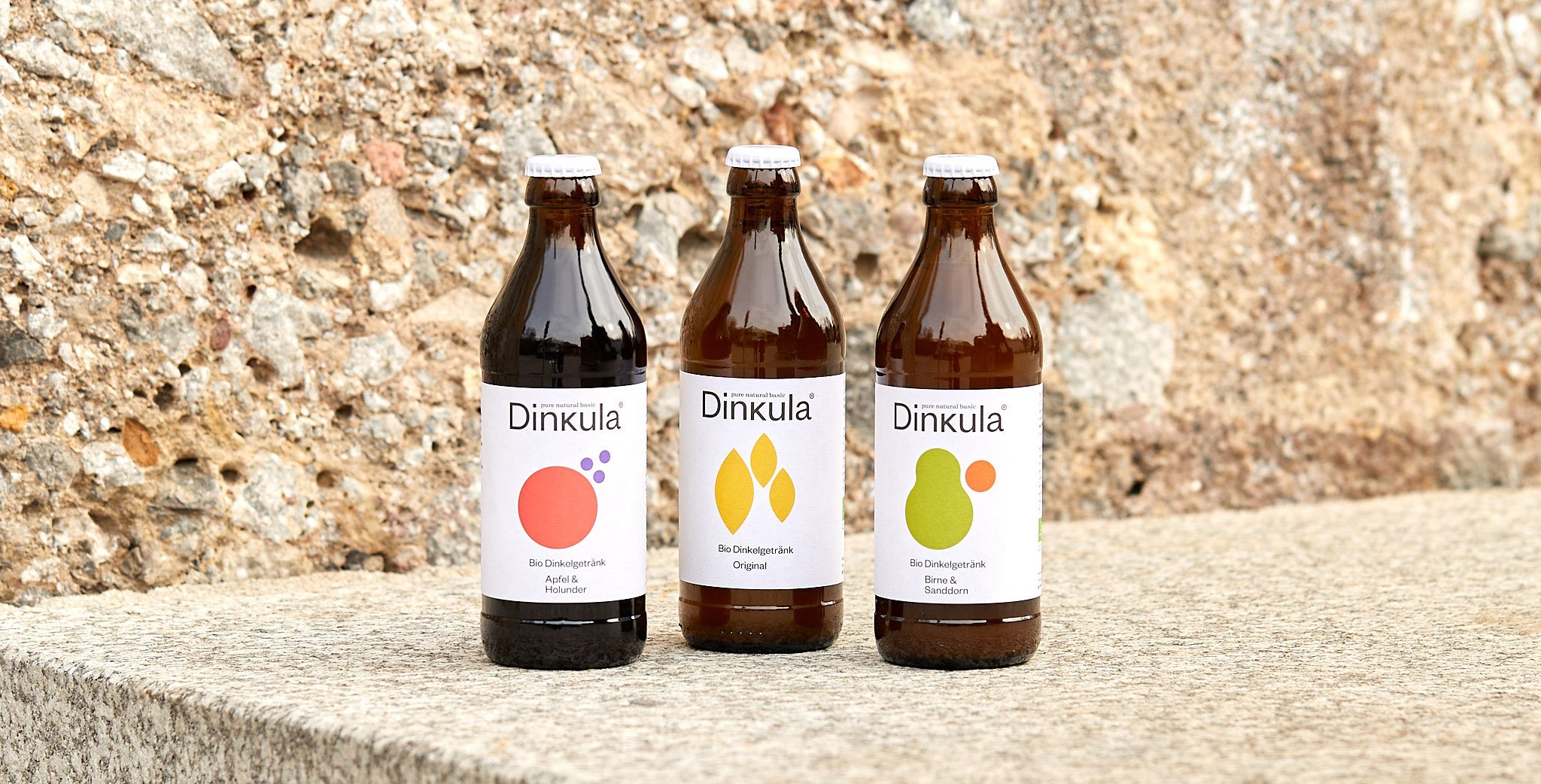 KAPELARI.studio die werbeagentur aus Innsbruck. Unsere Leistung: grafikdesign, logodesign, branding, markenbildung, strategie. Dinkula Drinks